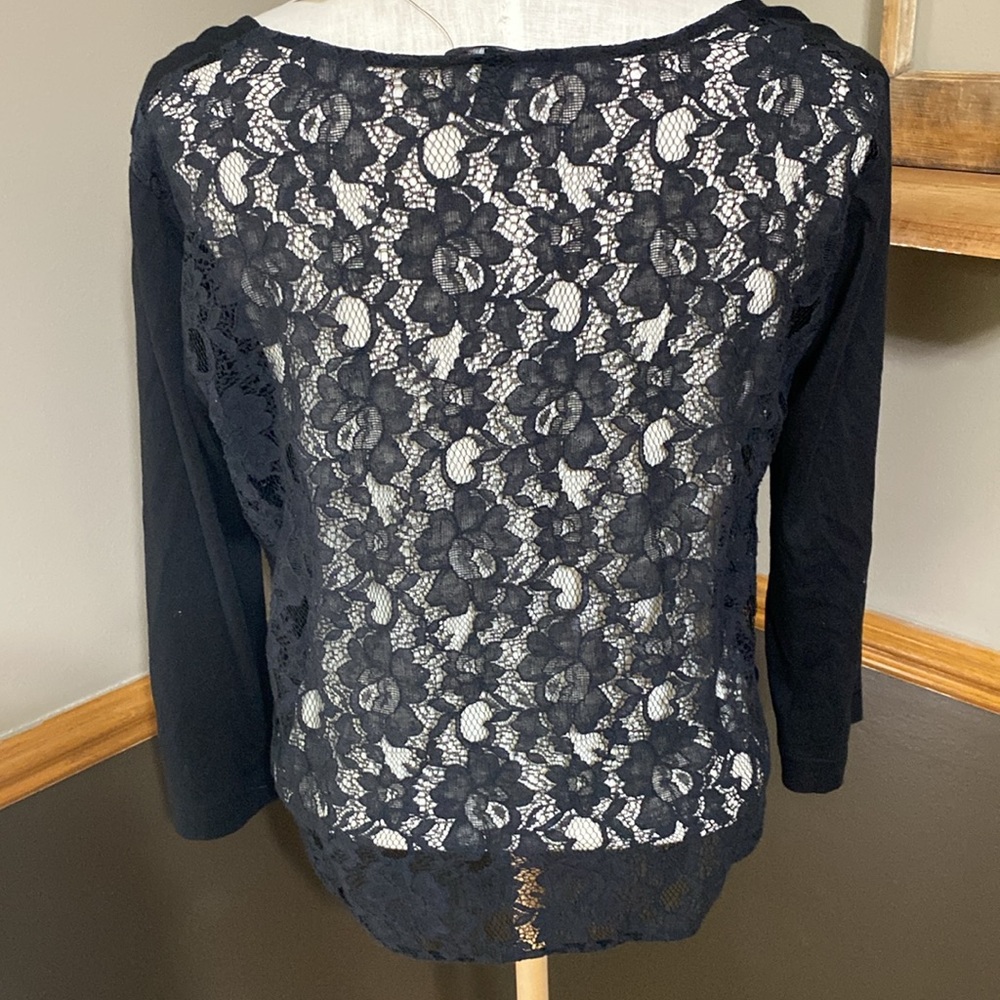 Ming black 3/4 sleeve top with black lace back size Large